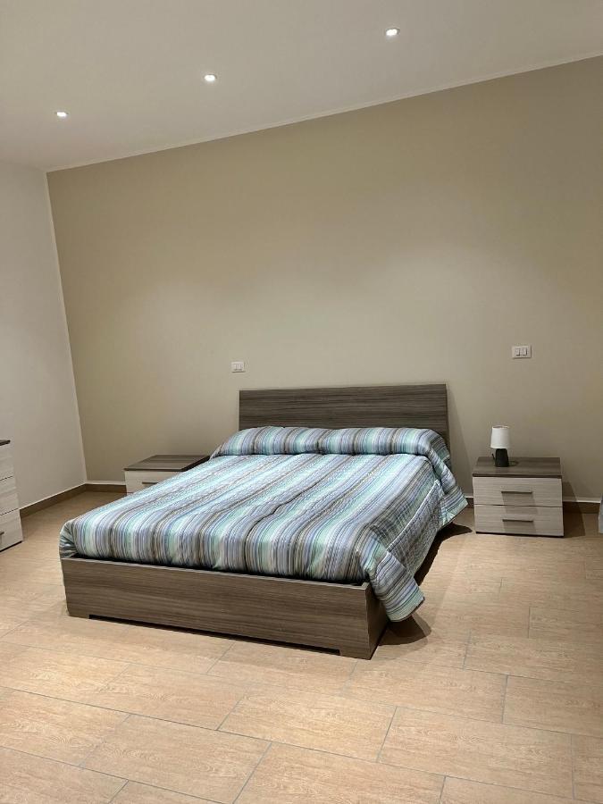 Palazzo Proietti Bilo 2 Apartment Biella Luaran gambar