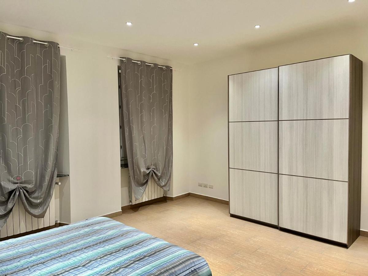 Palazzo Proietti Bilo 2 Apartment Biella Luaran gambar
