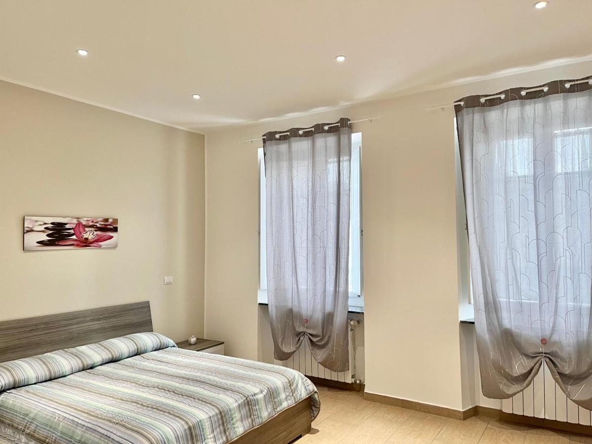 Palazzo Proietti Bilo 2 Apartment Biella Luaran gambar