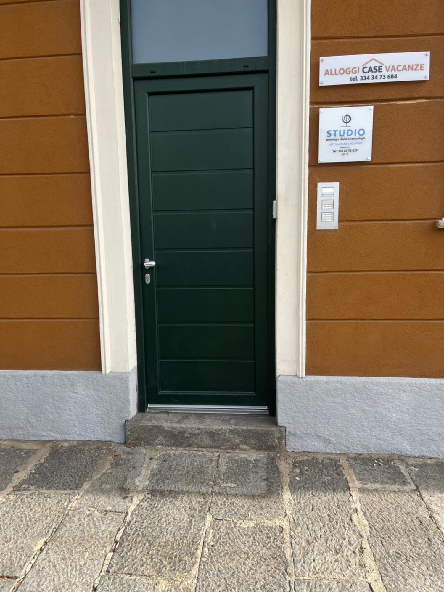 Palazzo Proietti Bilo 2 Apartment Biella Luaran gambar